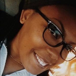 Meet your Posher, Shamela